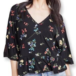 Anthropologie Black Floral Embroidered Babydoll V Neck Top Half Sleeve Size XS